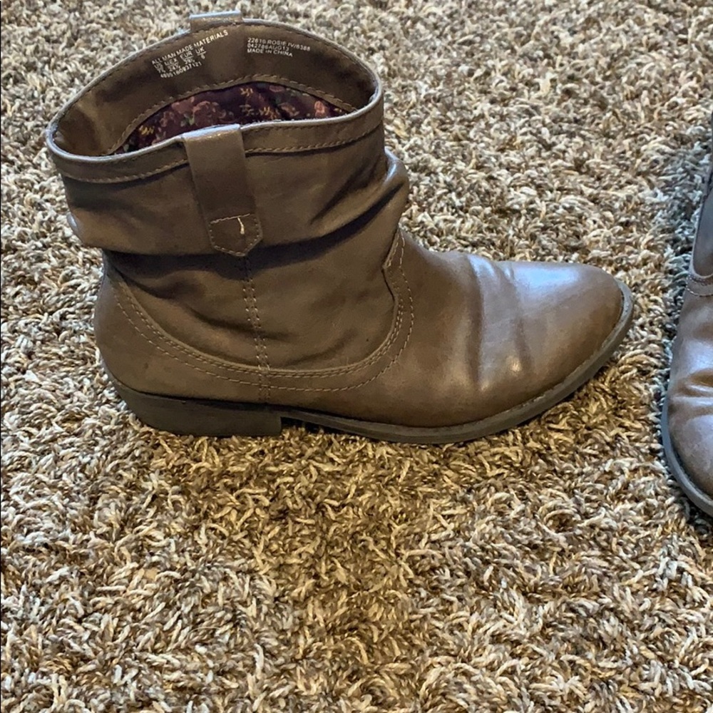 Short ankle boots/cowboy boots - Picture 2 of 4